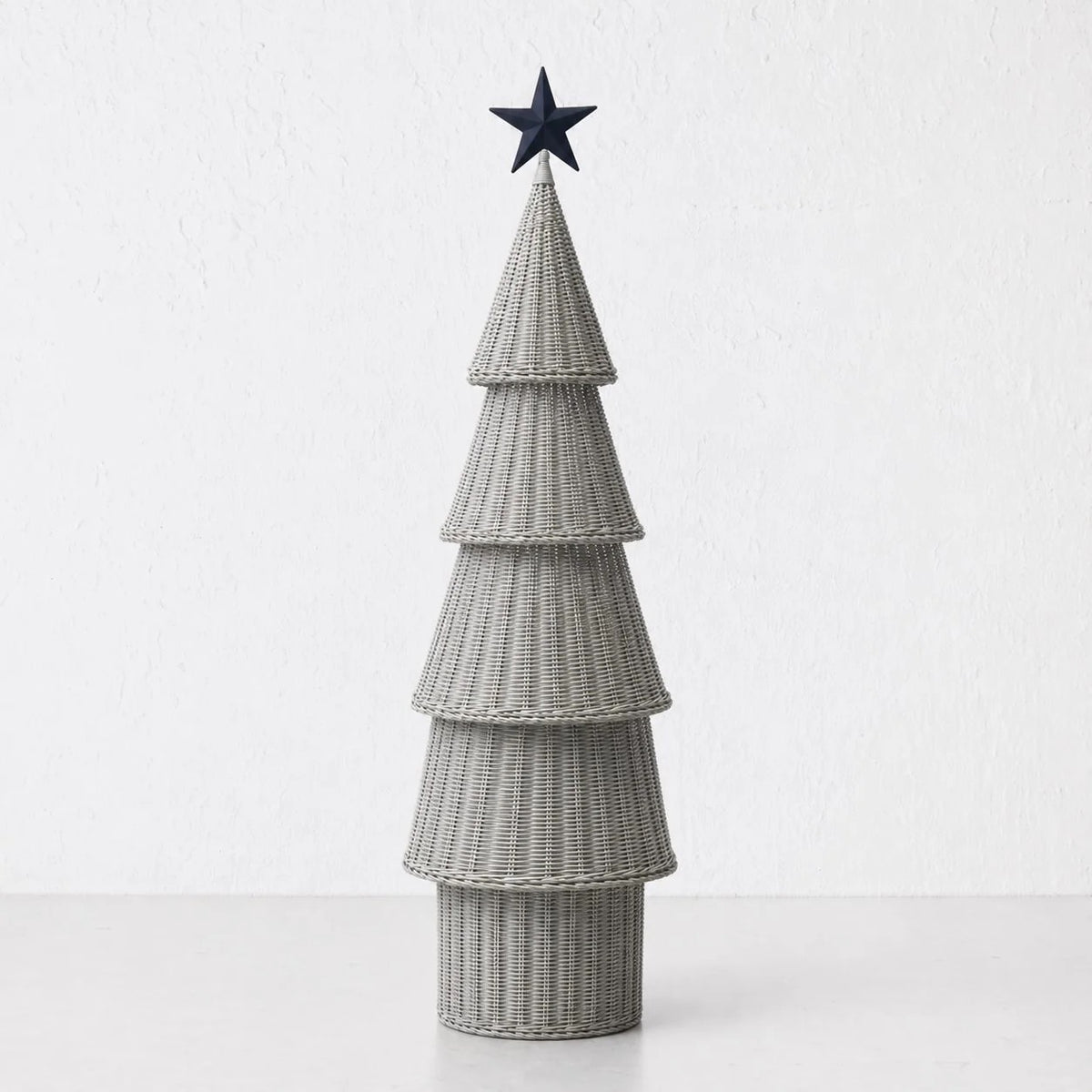 Wicker LED Christmas Tree - XL - Snow Drop White